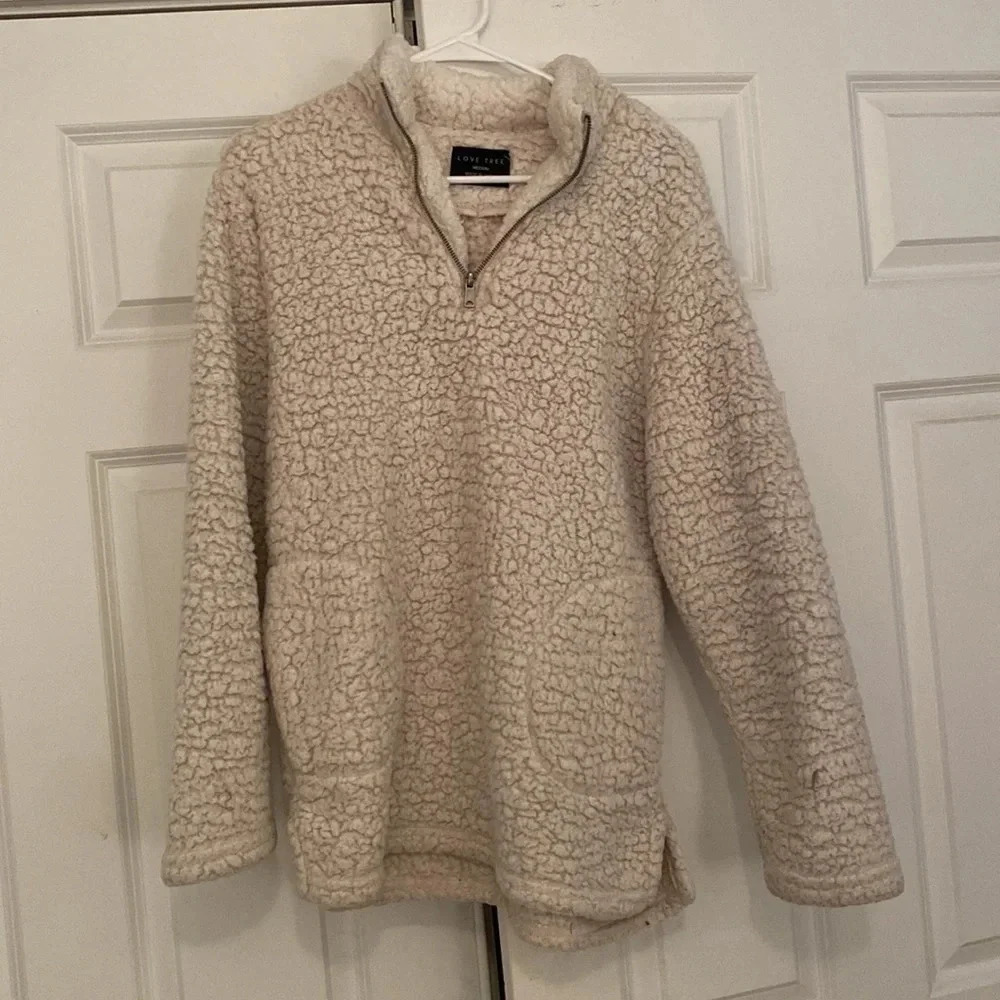 Love Tree plush Sherpa pullover size medium cream quarter zip